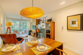 Apartamento c/ 2 Suítes e Churrasqueira MDE0406
